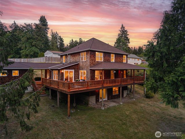 5413 Welfare Avenue NE, Bainbridge Island, WA 98110