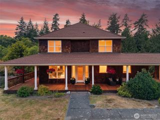 5413 Welfare Avenue NE, Bainbridge Island, WA 98110