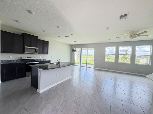 32107 CONCHSHELL SAIL STREET, Wesley Chapel, FL 33545