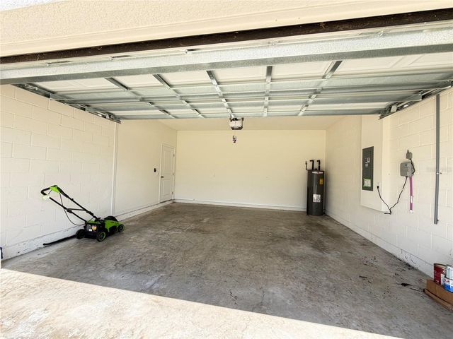 32107 CONCHSHELL SAIL STREET, Wesley Chapel, FL 33545