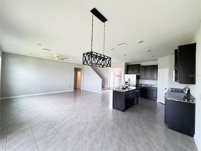 32107 CONCHSHELL SAIL STREET, Wesley Chapel, FL 33545