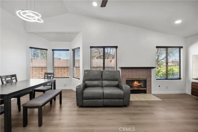 22942 Banyan, Saugus, CA 91390