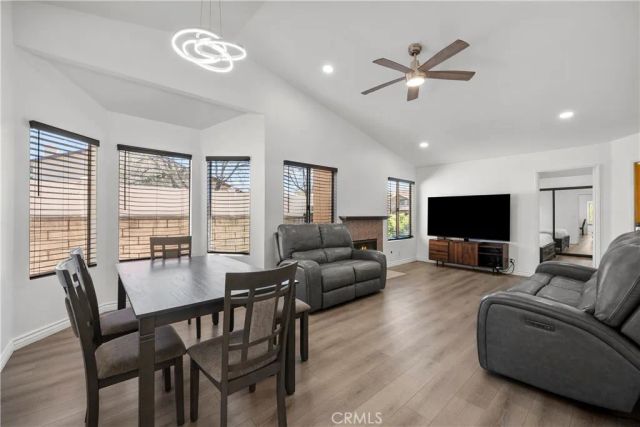 22942 Banyan, Saugus, CA 91390