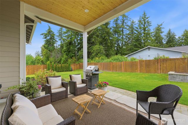 6105 132nd Street Ct NW, Gig Harbor, WA 98332