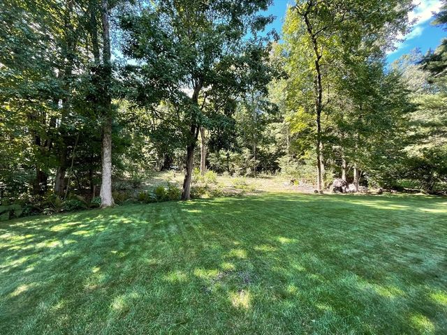 15 Woodmere, Framingham, MA 01701