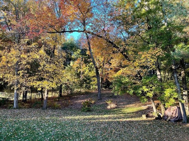 15 Woodmere, Framingham, MA 01701