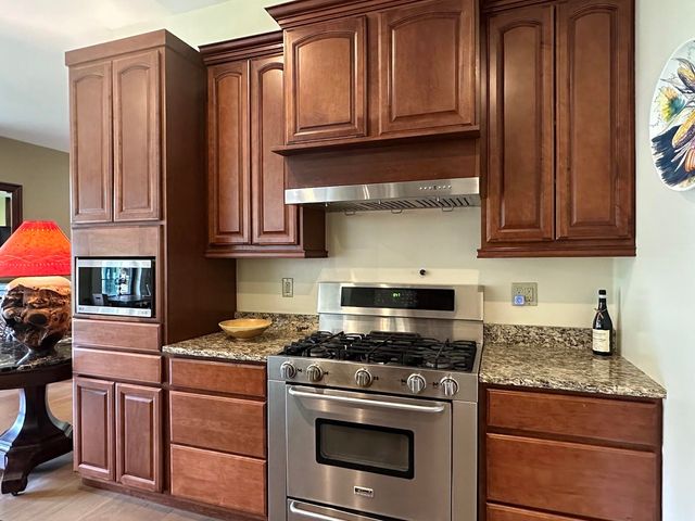 341 Turkey Farm Road, Benson, VT 05731