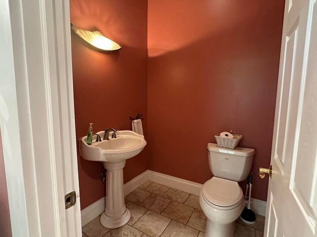 341 Turkey Farm Road, Benson, VT 05731