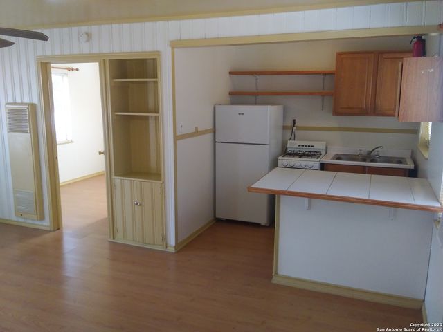 805 Eleanor Ave Unit B, San Antonio, TX 78209