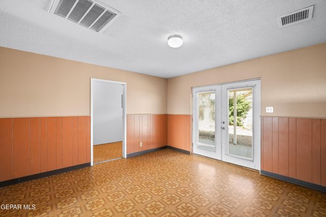 4701 HARCOURT Drive, El Paso, TX 79924