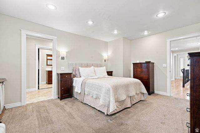 2092 E SOMERSET DR, Cottonwood Heights, UT 84121