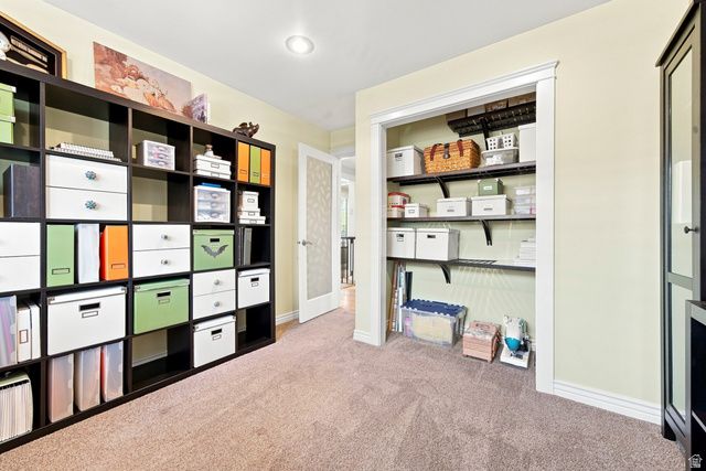 2092 E SOMERSET DR, Cottonwood Heights, UT 84121