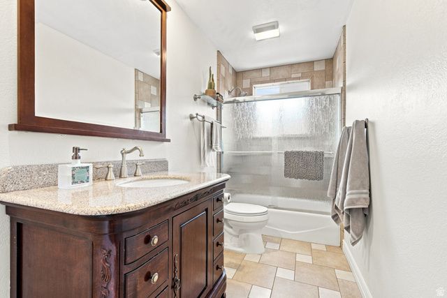 2092 E SOMERSET DR, Cottonwood Heights, UT 84121