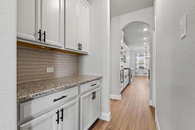 3204 Creek Meadow Drive, Anna, TX 75409