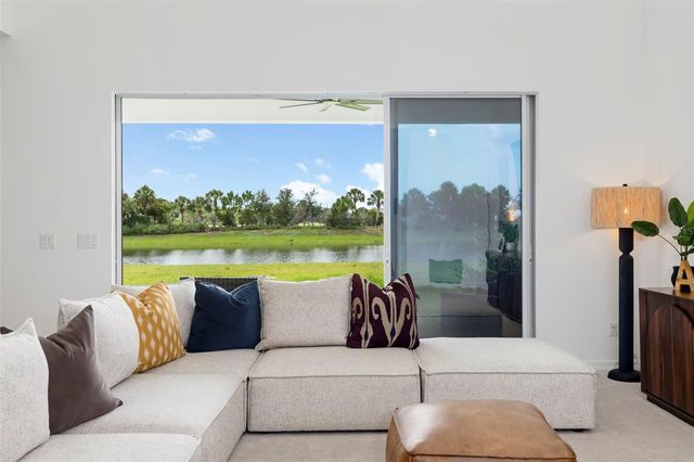 4426 POND BROOK COURT, Bradenton, FL 34211