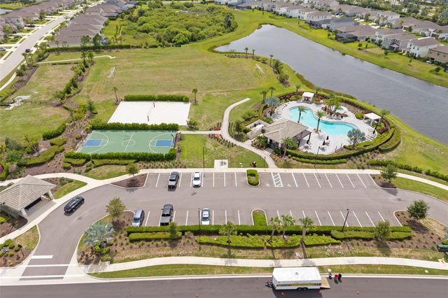 4426 POND BROOK COURT, Bradenton, FL 34211