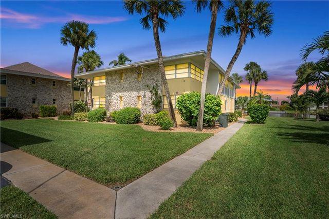4613 5th AVE 210, Cape Coral, FL 33904