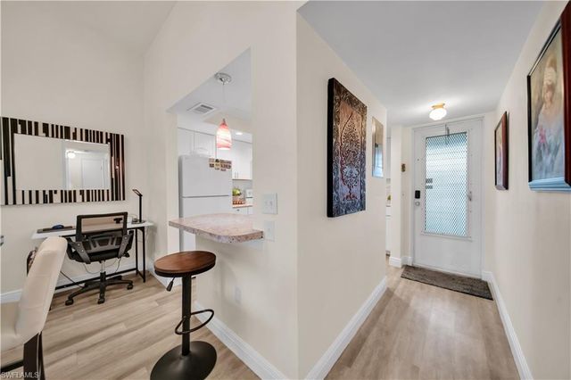 4613 5th AVE 210, Cape Coral, FL 33904