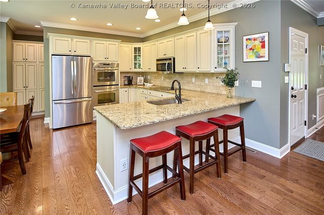 1396 Bedford Road, Charleston, WV 25314