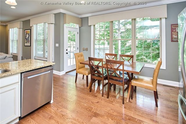 1396 Bedford Road, Charleston, WV 25314
