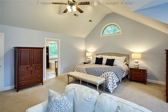 1396 Bedford Road, Charleston, WV 25314