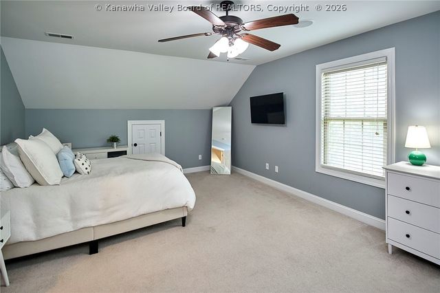 1396 Bedford Road, Charleston, WV 25314