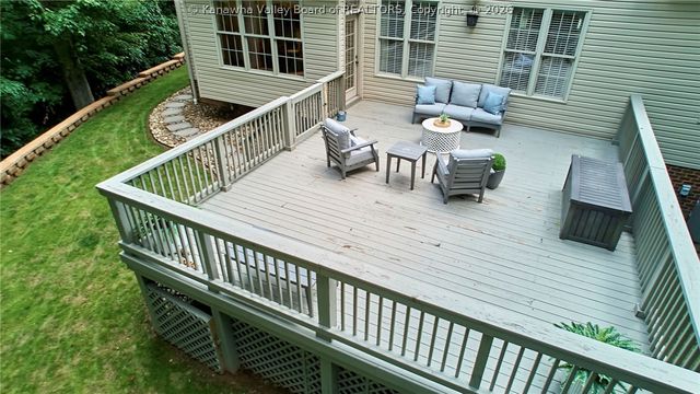 1396 Bedford Road, Charleston, WV 25314