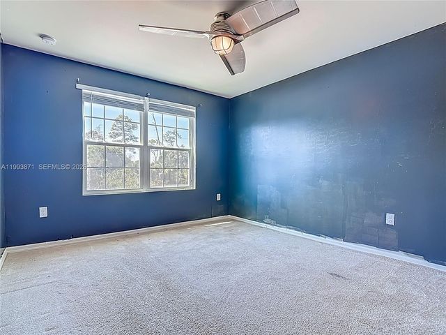 3036 Harvard Circle, La Belle, FL 33935