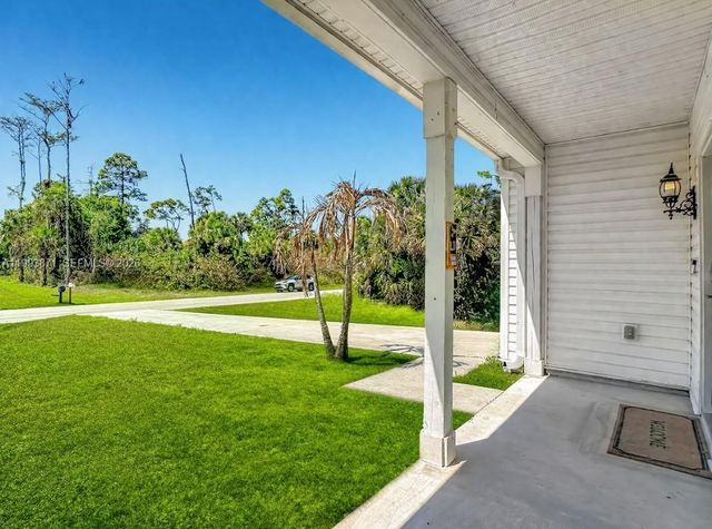3036 Harvard Circle, La Belle, FL 33935