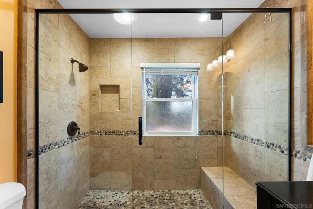 29059 Meadow Glen Way W, Escondido, CA 92026