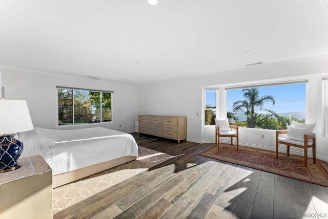 29059 Meadow Glen Way W, Escondido, CA 92026