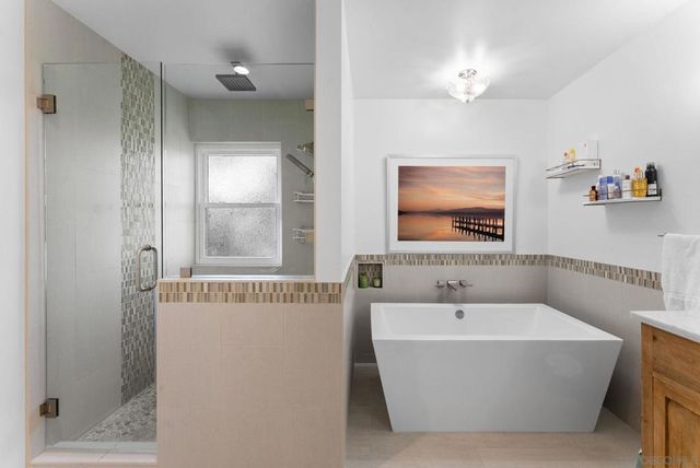 29059 Meadow Glen Way W, Escondido, CA 92026