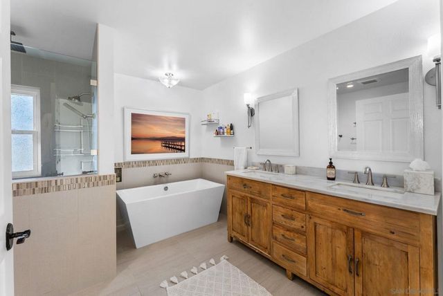 29059 Meadow Glen Way W, Escondido, CA 92026