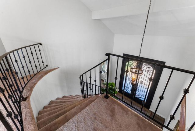 29059 Meadow Glen Way W, Escondido, CA 92026