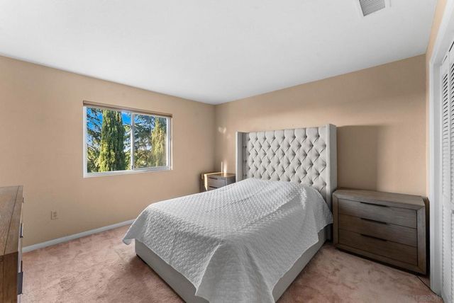 29059 Meadow Glen Way W, Escondido, CA 92026