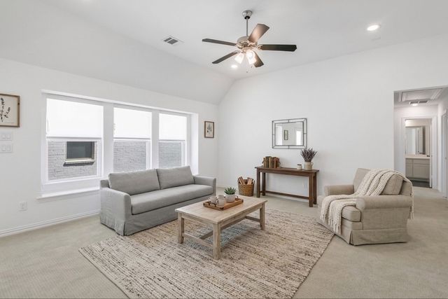 8425 Colburn, The Colony, TX 75056