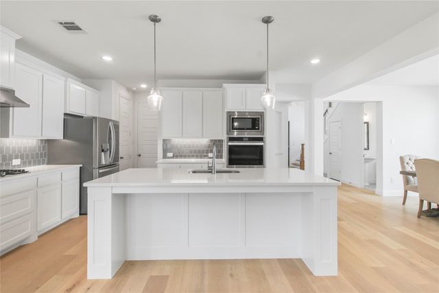 8425 Colburn, The Colony, TX 75056