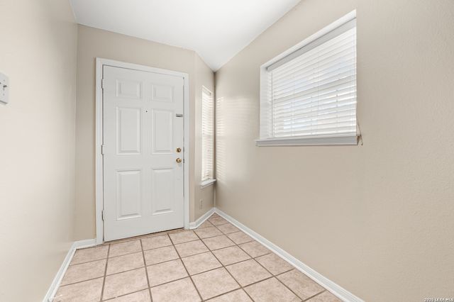 16710 Henderson Pass, San Antonio, TX 78232