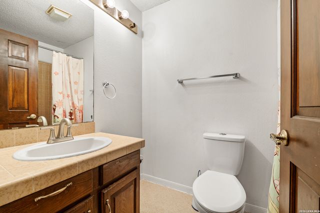 16710 Henderson Pass, San Antonio, TX 78232