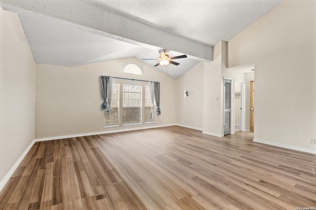 16710 Henderson Pass, San Antonio, TX 78232