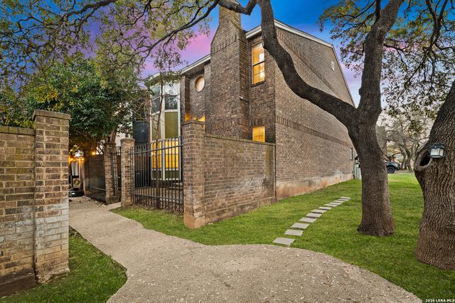 16710 Henderson Pass, San Antonio, TX 78232