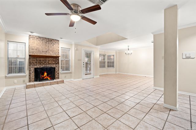 16710 Henderson Pass, San Antonio, TX 78232