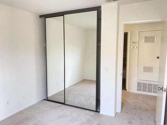 13222 Salmon River 201, San Diego, CA 92129