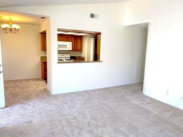13222 Salmon River 201, San Diego, CA 92129