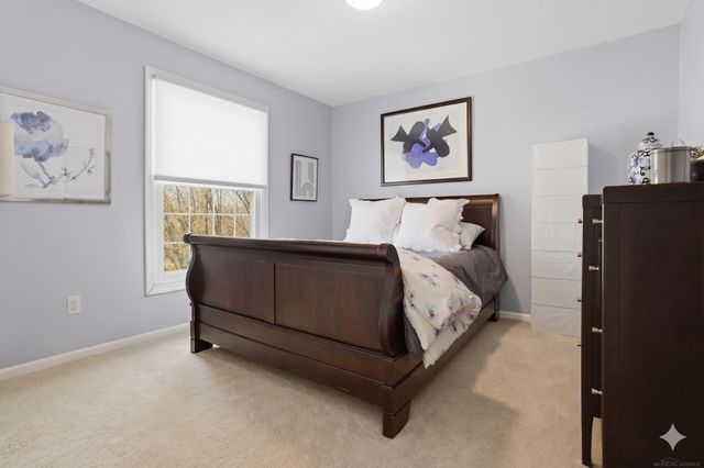 4030 Holly Lane, Oakland Twp, MI 48306