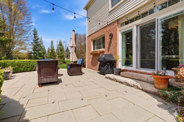 4030 Holly Lane, Oakland Twp, MI 48306