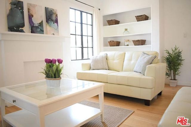 944 12th Street 5, Santa Monica, CA 90403