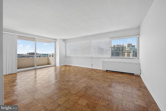 5500 FRIENDSHIP BLVD #2117N, Chevy Chase, MD 20815