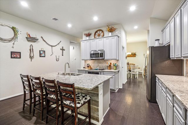 9124 Sierra Del Carmen, Conroe, TX 77303