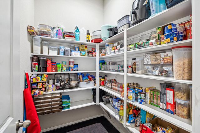 9124 Sierra Del Carmen, Conroe, TX 77303